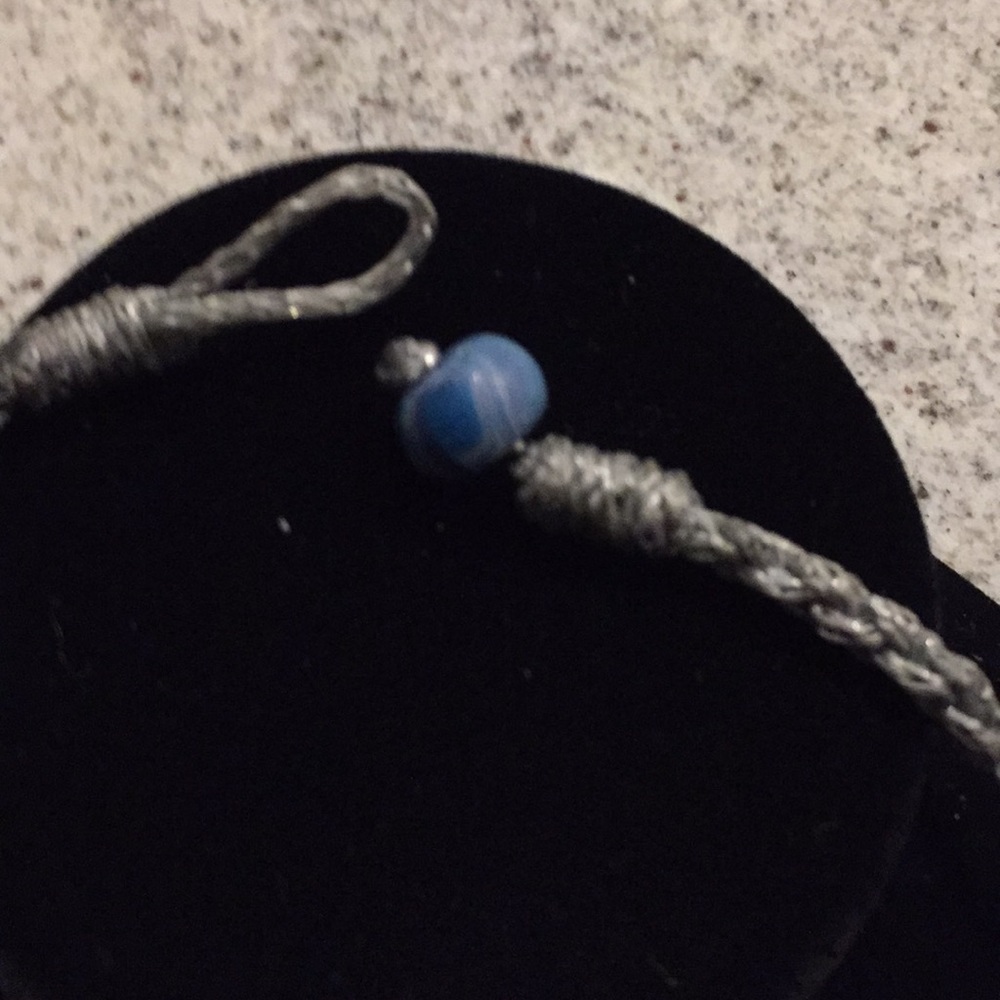 Shell Necklace - Picture 3 of 3